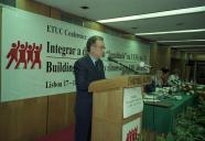 Deslocação do Presidente da República, Jorge Sampaio, ao Hotel Altis, onde preside à Sessão de Abertura da Conferência das Mulheres da CES, "Integrar a dimensão 'Igualdade' da UEM e na CIG", a 17 de fevereiro de 1997