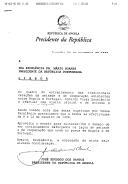 Carta do Presidente da República de Angola, José Eduardo dos Santos, dirigida ao Presidente da República Portuguesa, Dr. Mário Soares, endereçando convite para uma visita ofial e de amizade ao seu país, sugerindo as datas de 9 a 12 de janeiro de 1996.
