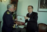 Visita do Presidente da República, Jorge Sampaio, à Escola Prática da Guarda, em Queluz, a 12 de março de 1998