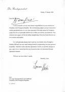 Carta do Presidente da República da Áustria, Thomas Klestil, dirigida ao Presidente da República Portuguesa, Jorge Sampaio, felicitando-o pela sua reeleição e aproveitando para convidá-lo, retribuindo a hospitalidade que lhe foi proporcionada durante a visita que efetuou a Portugal em outubro de 2000, a visitar oficialmente a Áustria, numa data a acordar pelas vias diplomáticas.