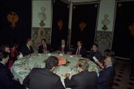 Jantar em honra de 30 personalidades da geração nascida em Democracia oferecido pelo Presidente da República Jorge Sampaio, a 20 de abril de 2004