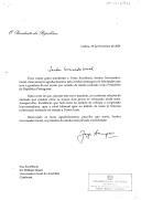 Carta do Presidente da República, Jorge Sampaio, dirigida ao Governador-Geral da Austrália, William Deane, agradecendo a sua mensagem de felicitações por ocasião da sua reeleição como chefe de Estado de Portugal.