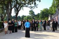 A Dra. Maria Cavaco Silva está presente na cerimónia de celebração do recente restauro dos jogos de água e jardins do Palácio Nacional de Queluz, a 24 de junho de 2011