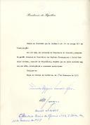Decreto de exoneração do Dr. Marcello Caetano, Ministro da Presidência, do cargo que estava a exercer de Ministro interino dos Negócios Estrangeiros. 