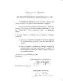 Decreto que revoga, por indulto, a pena acessória de expulsão do País aplicada a Manuel Gonçalves Pina, de 32 anos de idade, no processo nº 77/95 da 1ª Secção da 3ª Vara Criminal de Lisboa.