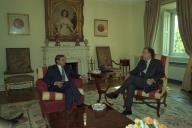 Audiência concedida ao Embaixador do Chipre em Lisboa, Andreas Pirishis, a 13 de maio de 1999