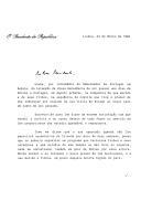 Carta assinada pelo Presidente da República, Mário Soares, dirigida à Presidente da República da Irlanda, Mary Robinson, manifestando a sua satisfação e disponibilidade para a receber e à sua família em Portugal.
