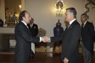 O Presidente da República, Aníbal Cavaco Silva, recebe as cartas credenciais de novos Embaixadores em Portugal, a 11 de janeiro de 2010
 