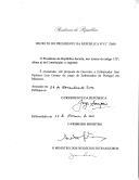 Decreto que exonera, sob proposta do Governo, o embaixador José Pacheco Luiz Gomes, do cargo de Embaixador de Portugal em Moscovo [Rússia].