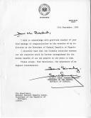 Carta do Presidente da República Federal da Nigéria, Alhaji Shehu Shagari, endereçada ao Presidente da República de Portugal, General António Ramalho Eanes, agradecendo mensagem de felicitações que lhe dirigiu por ocasião da sua reeleição como Presidente da Nigéria.